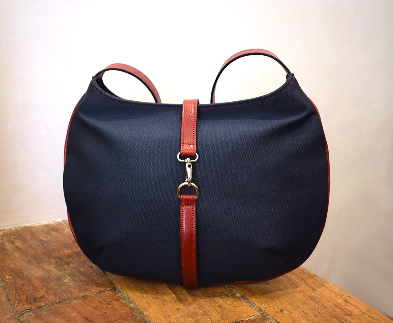 Italian leather handmade purse - Mancini Leather Since 1918