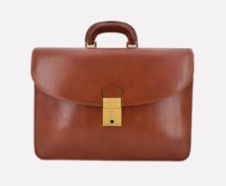 Virtus, Italian leather briefcase designed and handcrafted in Rome by Riccardo Mancini Virtus, Italian leather briefcase designed and handcrafted in Rome by Riccardo Mancini