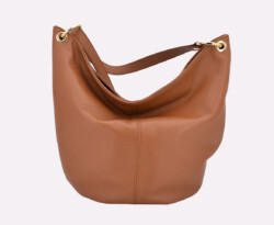 Annona, Italian leather tote bag designed and handcrafted in Rome by Riccardo Mancini Annona, Italian leather tote bag designed and handcrafted in Rome by Riccardo Mancini