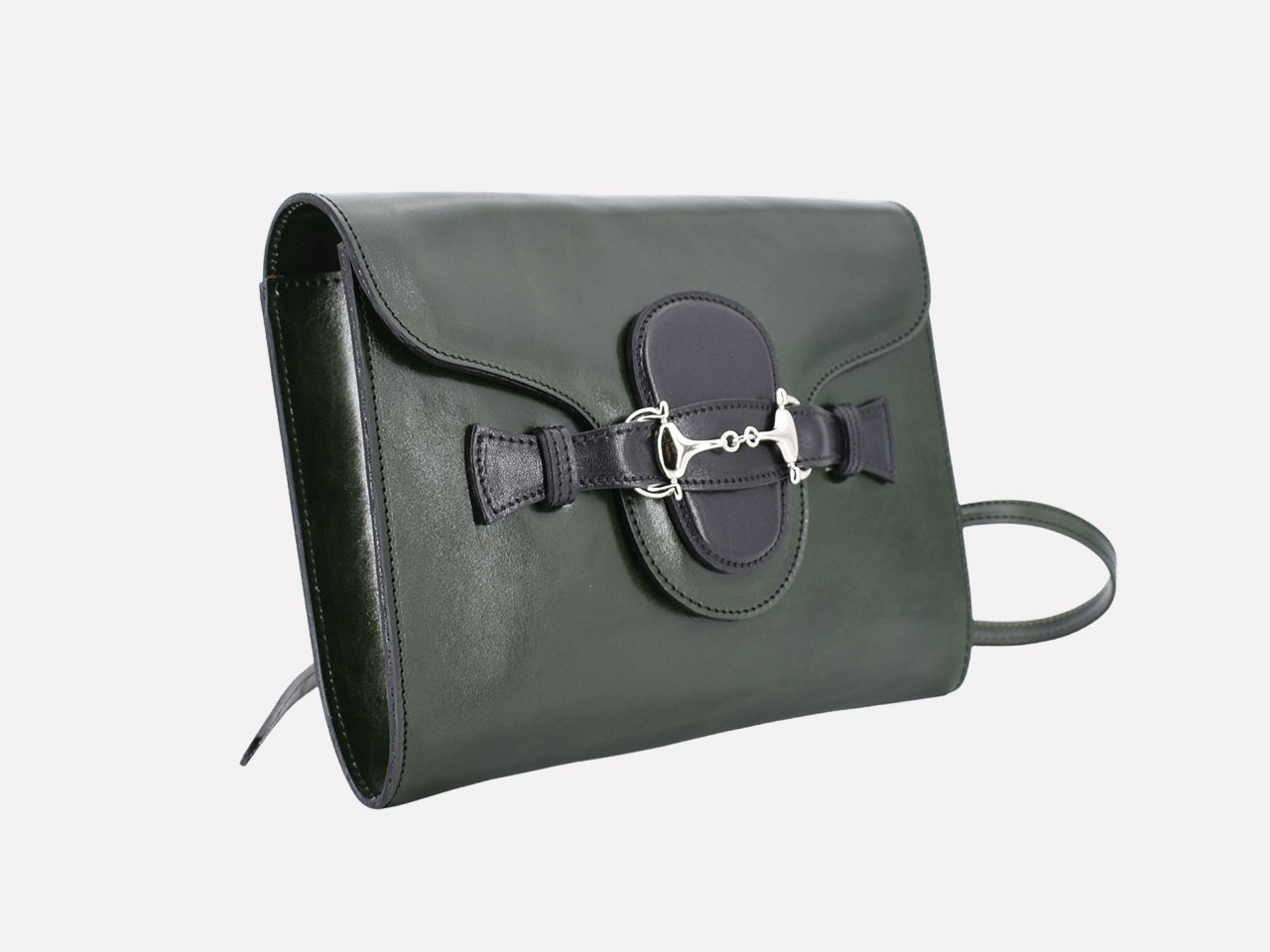 Fama, Italian leather purse designed and handcrafted in Rome by Riccardo Mancini